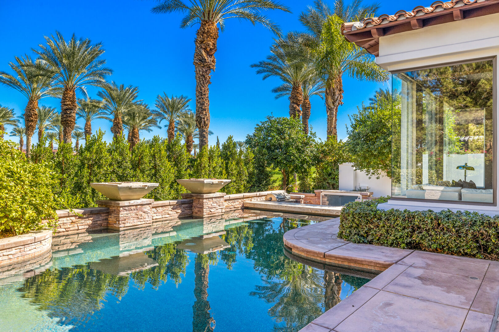 A California desert vacation rental at golden hour